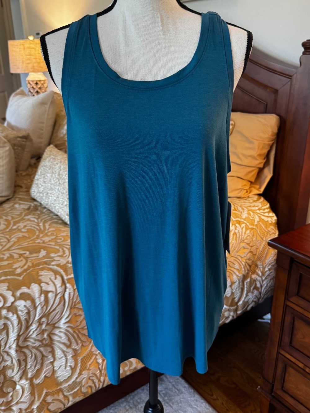 Athleta Move With Ease Tank - Teal Blue/Green - Size Large - NWT